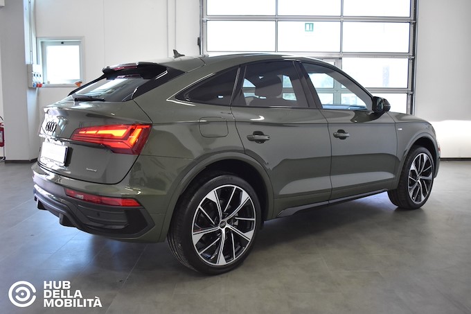 AUDI Q5 SPB 40 TDI quattro S tronic Identity Black